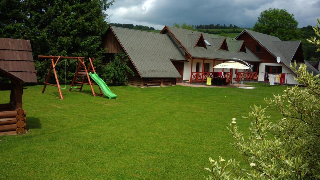 Apartman Route 18 Liptovský Mikuláš Eksteriør bilde